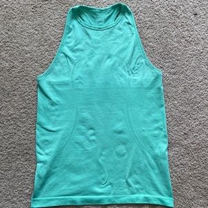Lululemon Run Swiftly mint size 4